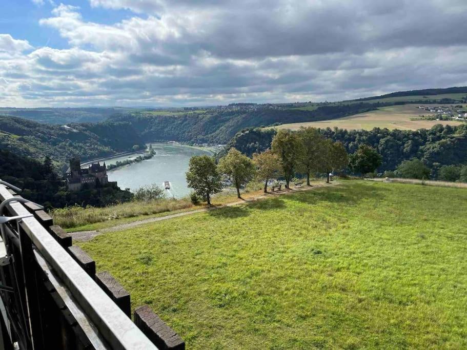 #1 Studioapartment Mit Loreleyblick Direkt An Der Schoensten Etappe Des Rheinsteigs Patersberg Exterior photo